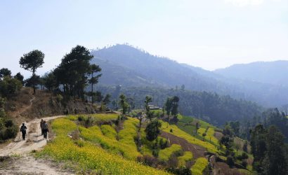 Kathmandu valley trek - walking in the hills around Kathmandu