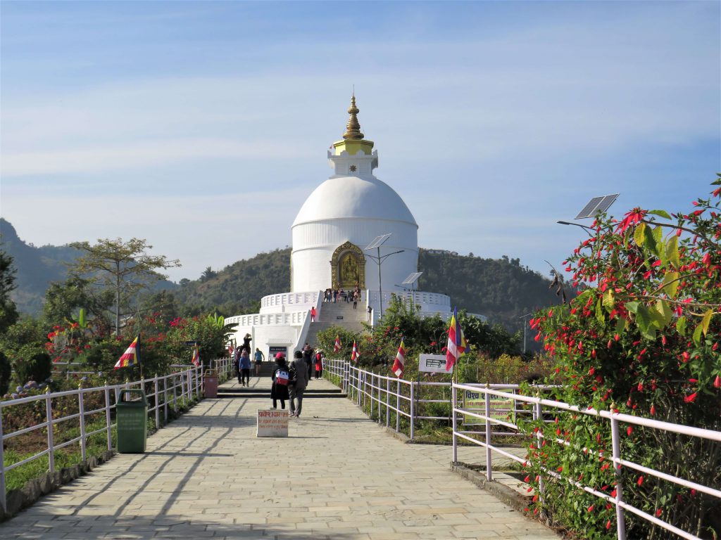 Panchase trekking – de eerste trekkingsdag wandel je naar de World Peace Pagoda