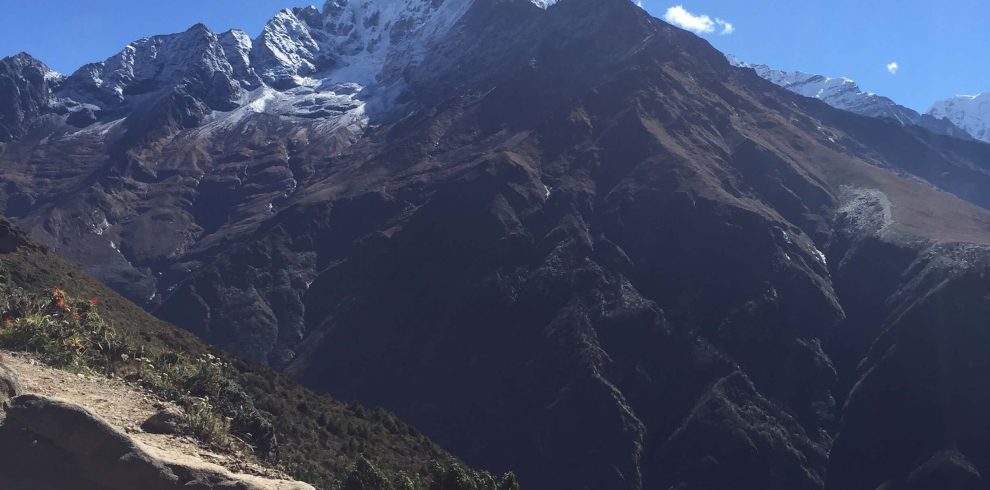 Everest trail - view during Sherpa culture trek
